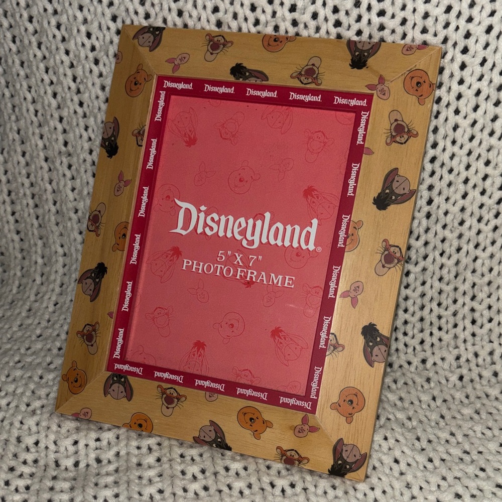 Disneyland Pooh & Friends 5x7 Photo Frame - Wood Toned